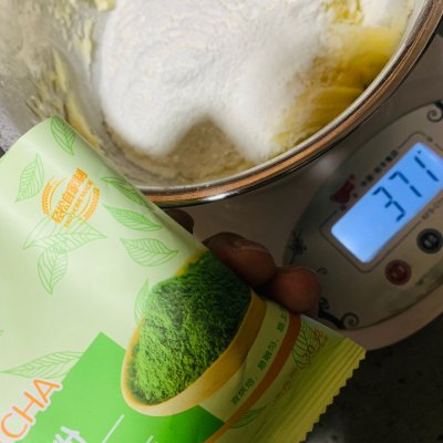 抹茶泡芙怎么做？簡單又不會塌，一口爆漿的酥皮大泡芙